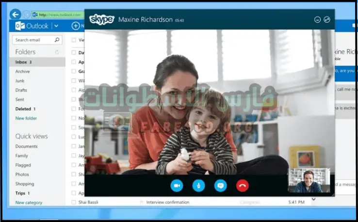 لقطة شاشة لتطبيق Skype المتكامل مع Outlook، تعرض ميزات المراسلة والتقويم للتواصل السلس